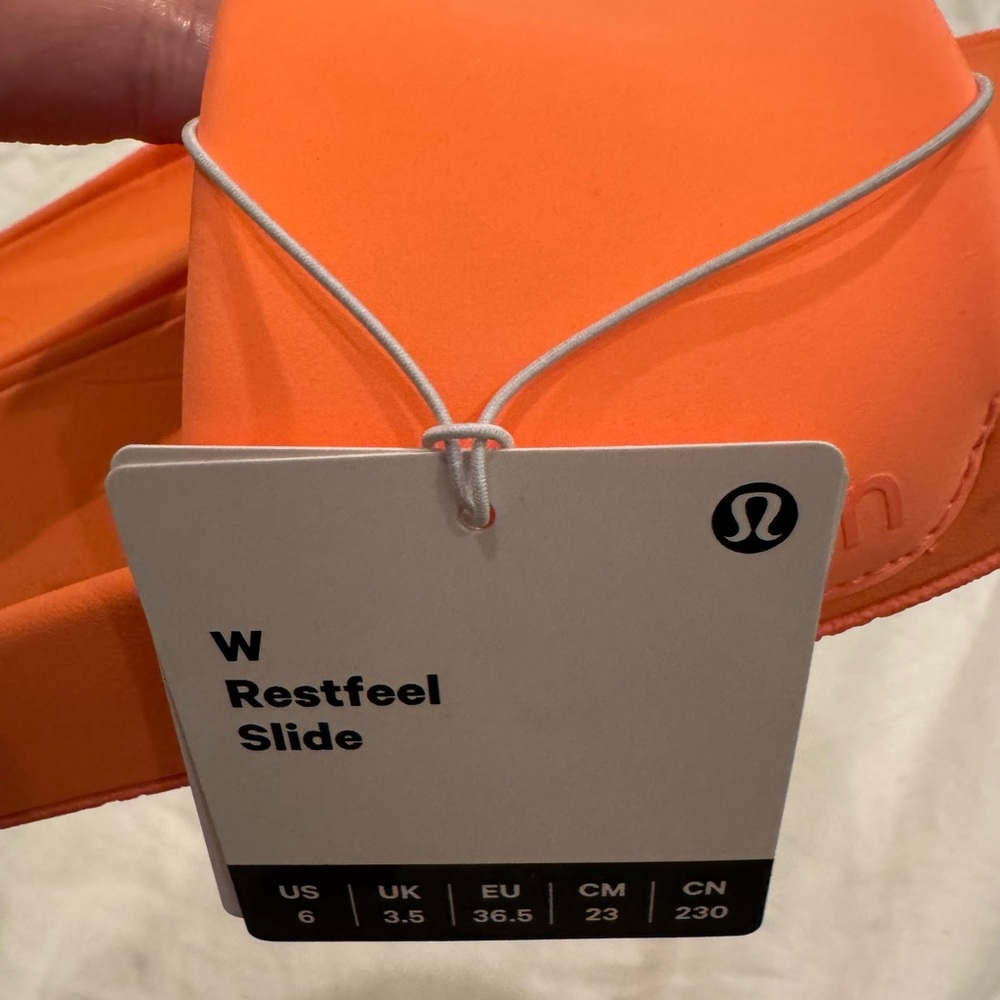 Lululemon restfeel slide
Brand new with tags 
Size 6
